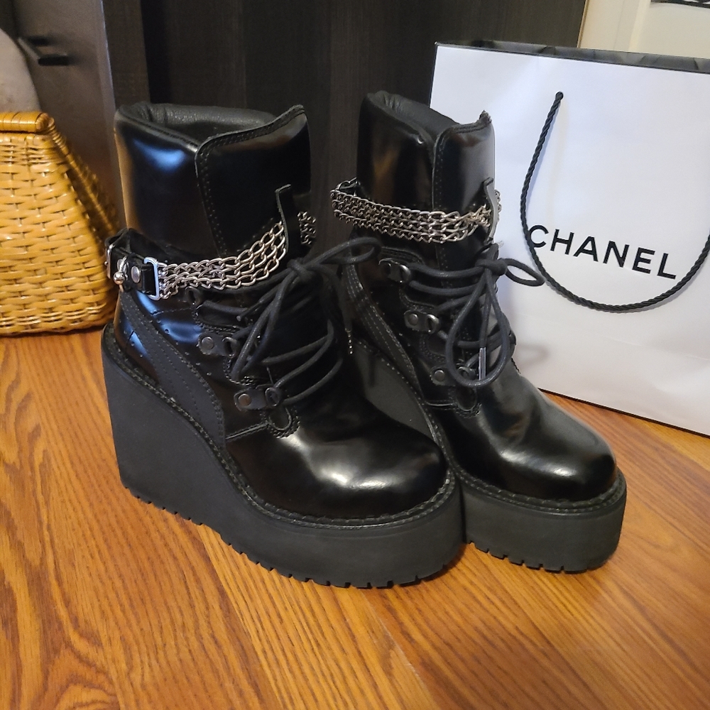 FENTY by Rihanna SB Wedge Black Platform Boot